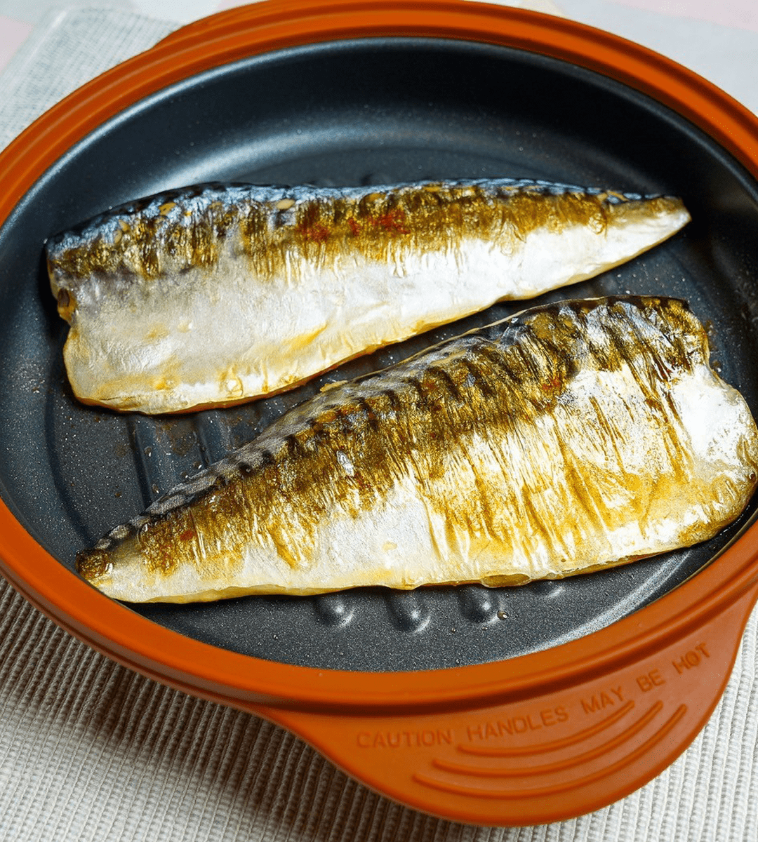 電子レンジ用調理鍋の写真